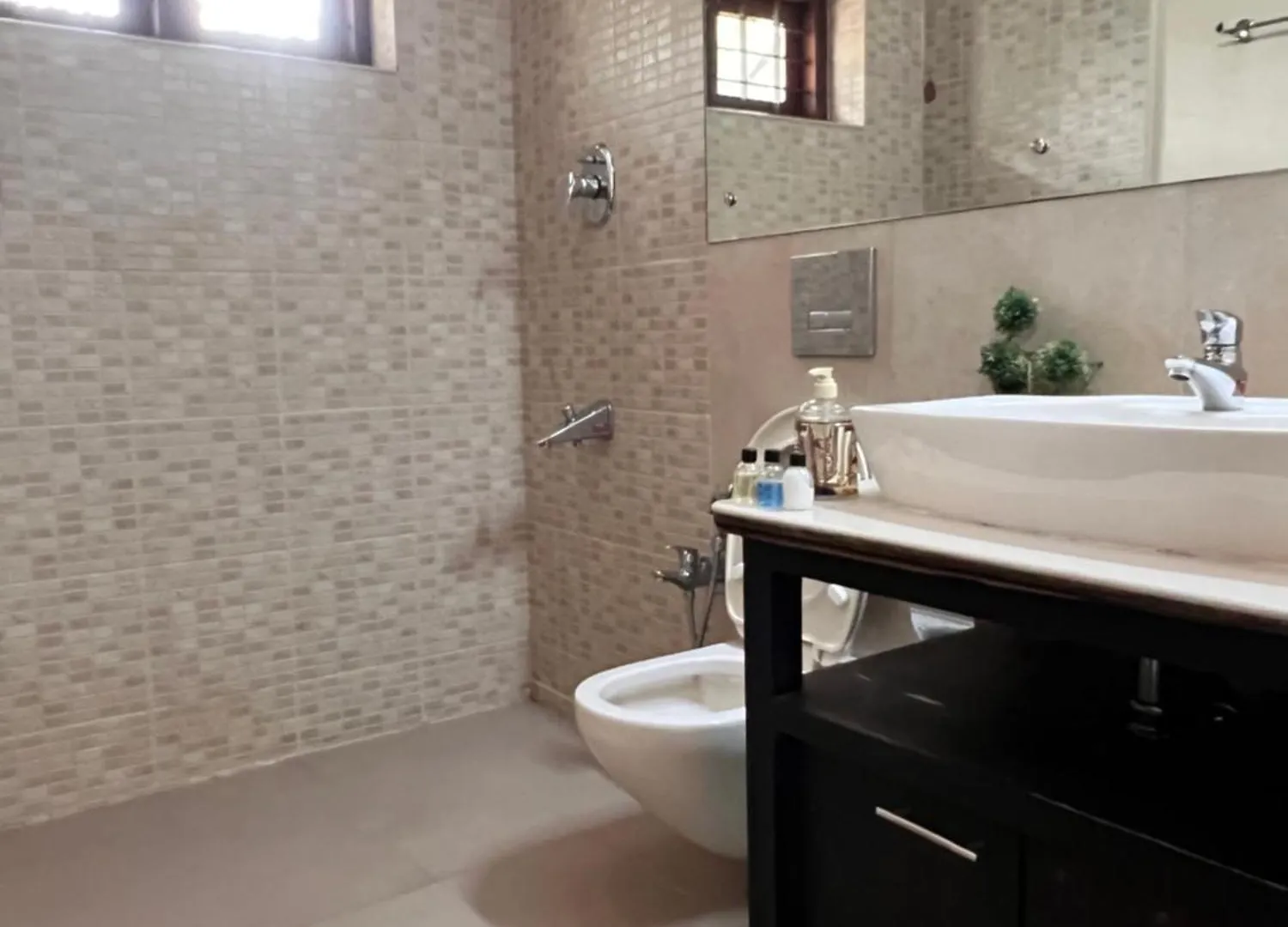 Σαλέ Mannat Villa Kollam
